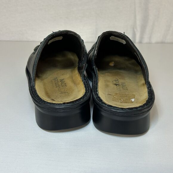 Naot Encore Women's embroidered Detail Clogs Mule Black Size: US Size 6 EU 37 - Picture 4 of 6